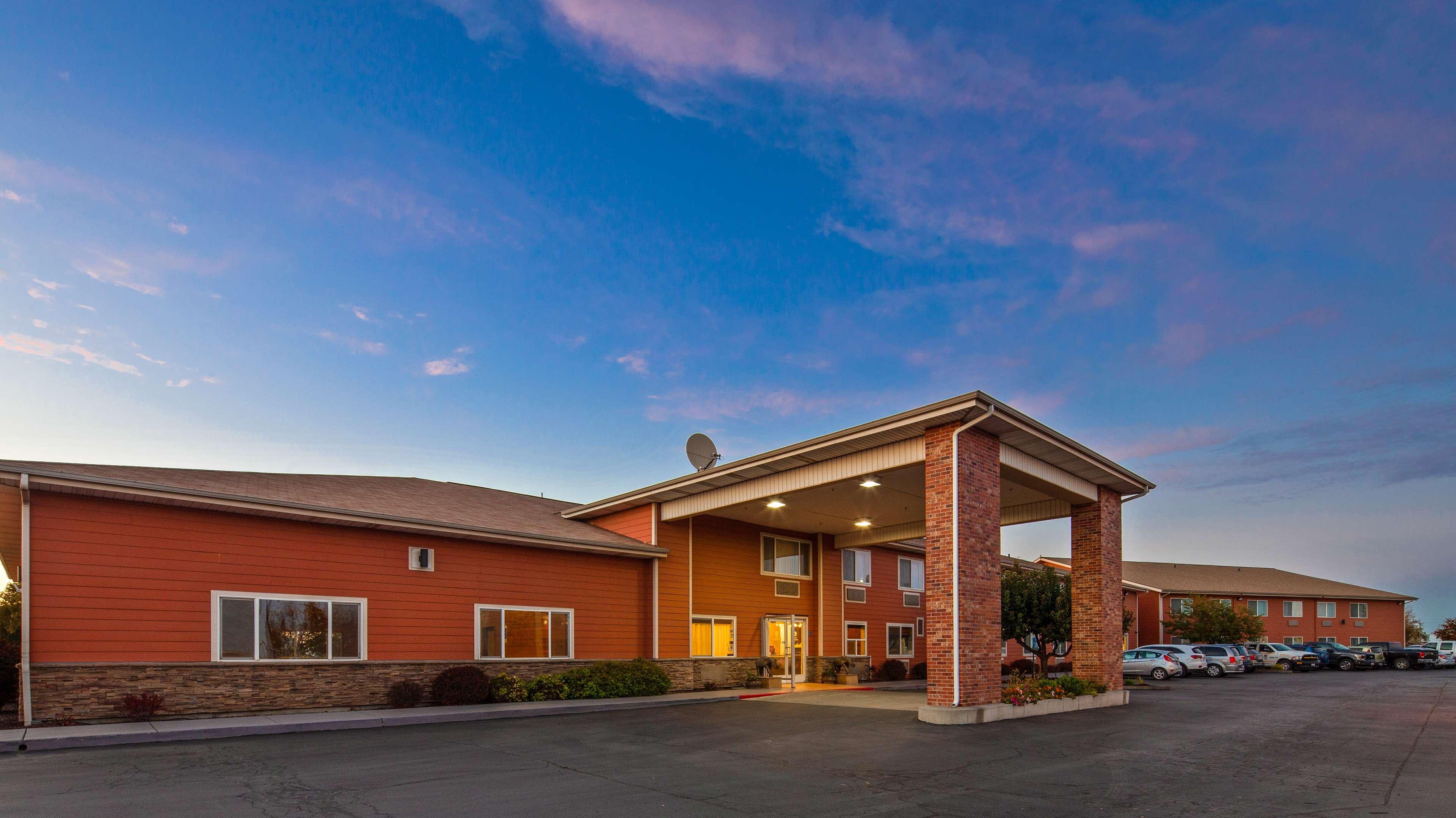 Best Western Hermiston Inn מראה חיצוני תמונה